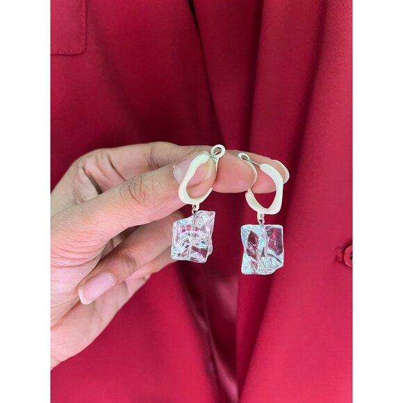 Chunky earrings , clear white earrings , acrylic  ice cube statement earrings - Picture 1 of 6